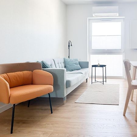 Aparthotel Weissa 7 クラクフ エクステリア 写真