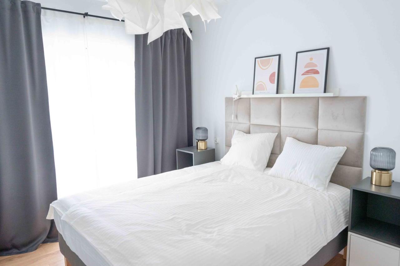 Aparthotel Weissa 7 クラクフ エクステリア 写真