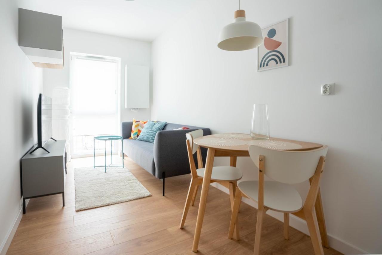 Aparthotel Weissa 7 クラクフ エクステリア 写真