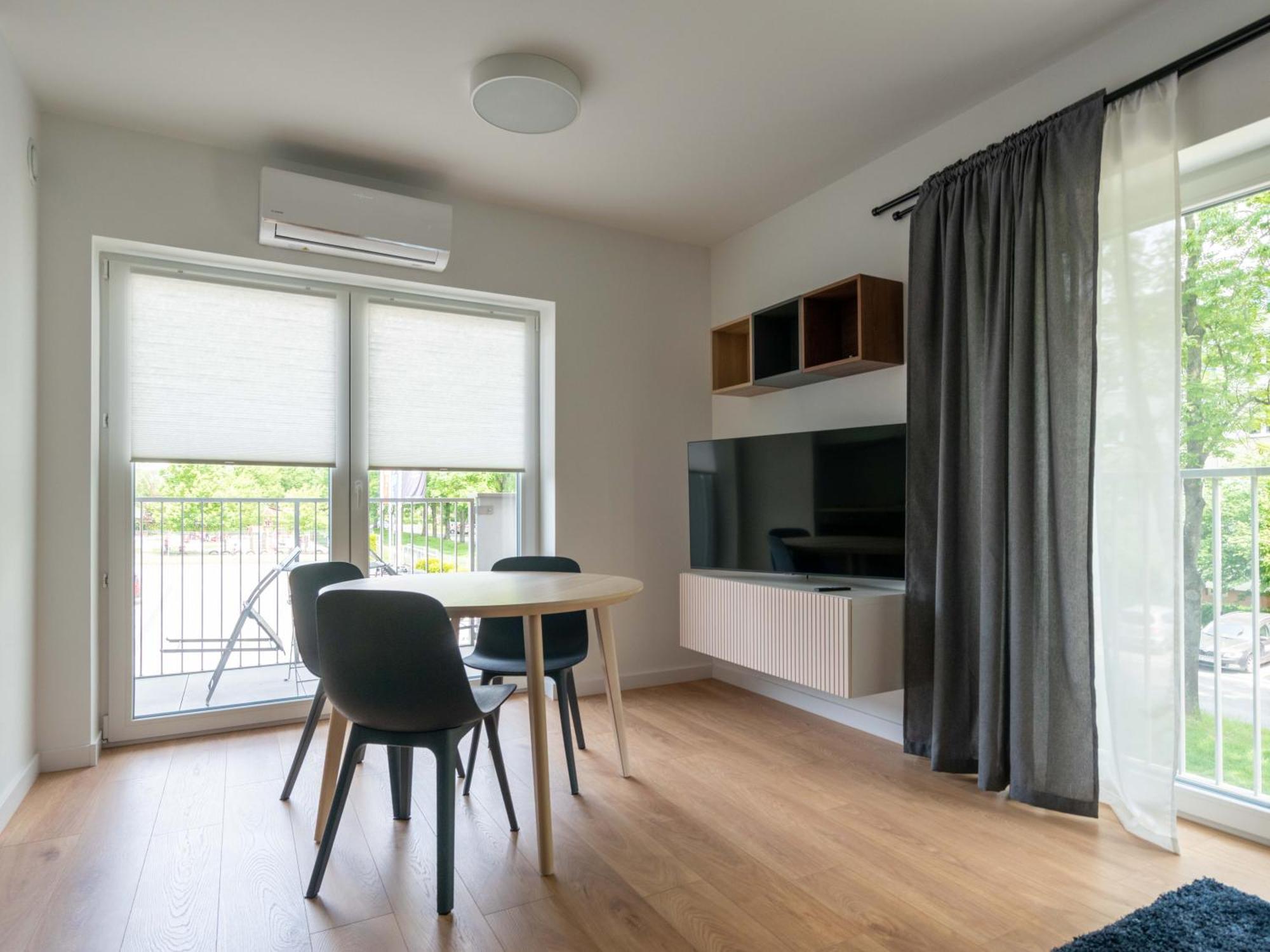 Aparthotel Weissa 7 クラクフ エクステリア 写真