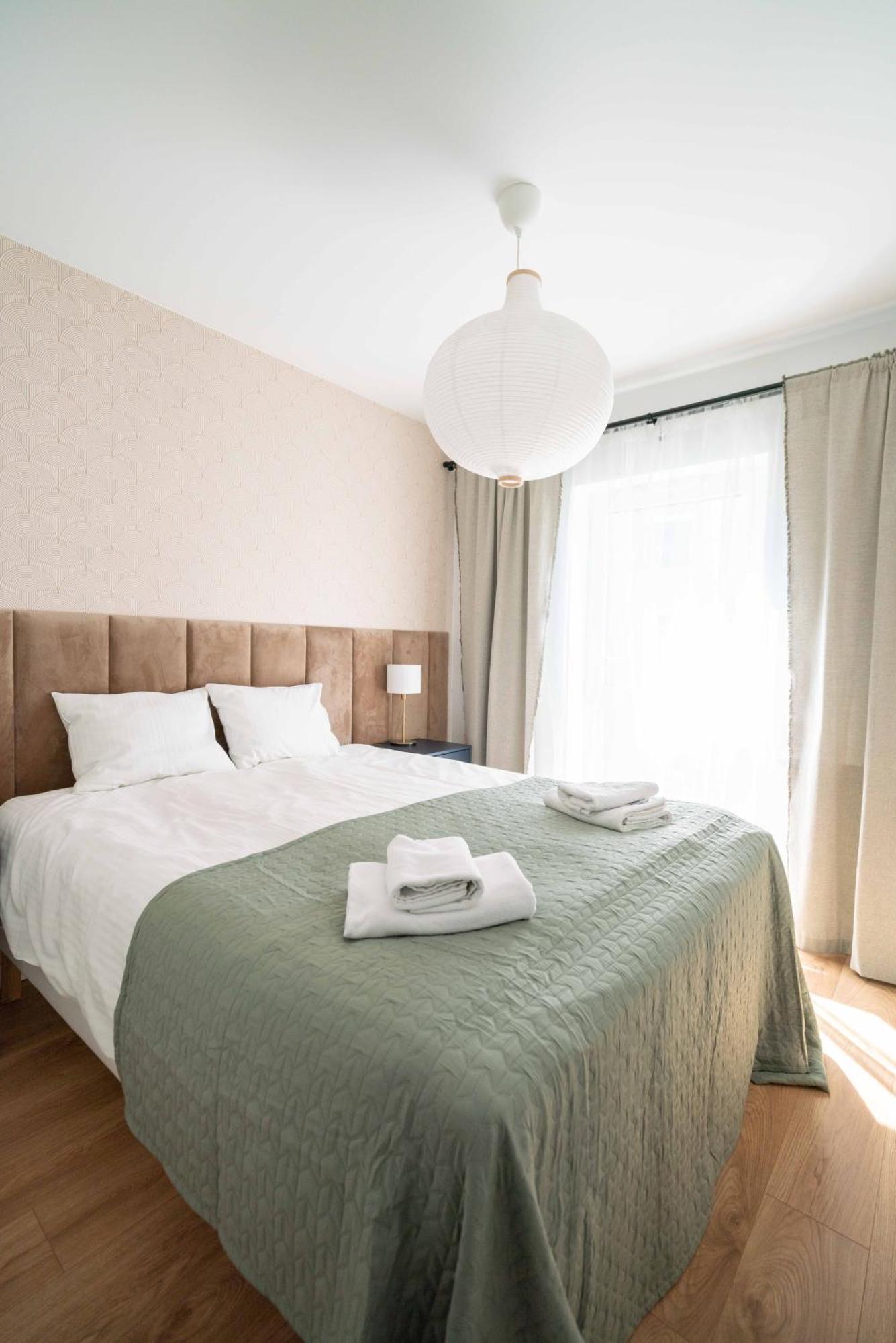 Aparthotel Weissa 7 クラクフ エクステリア 写真